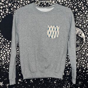 Women's Heather Gray Crewneck Sweater with Patterned Chest Pocket